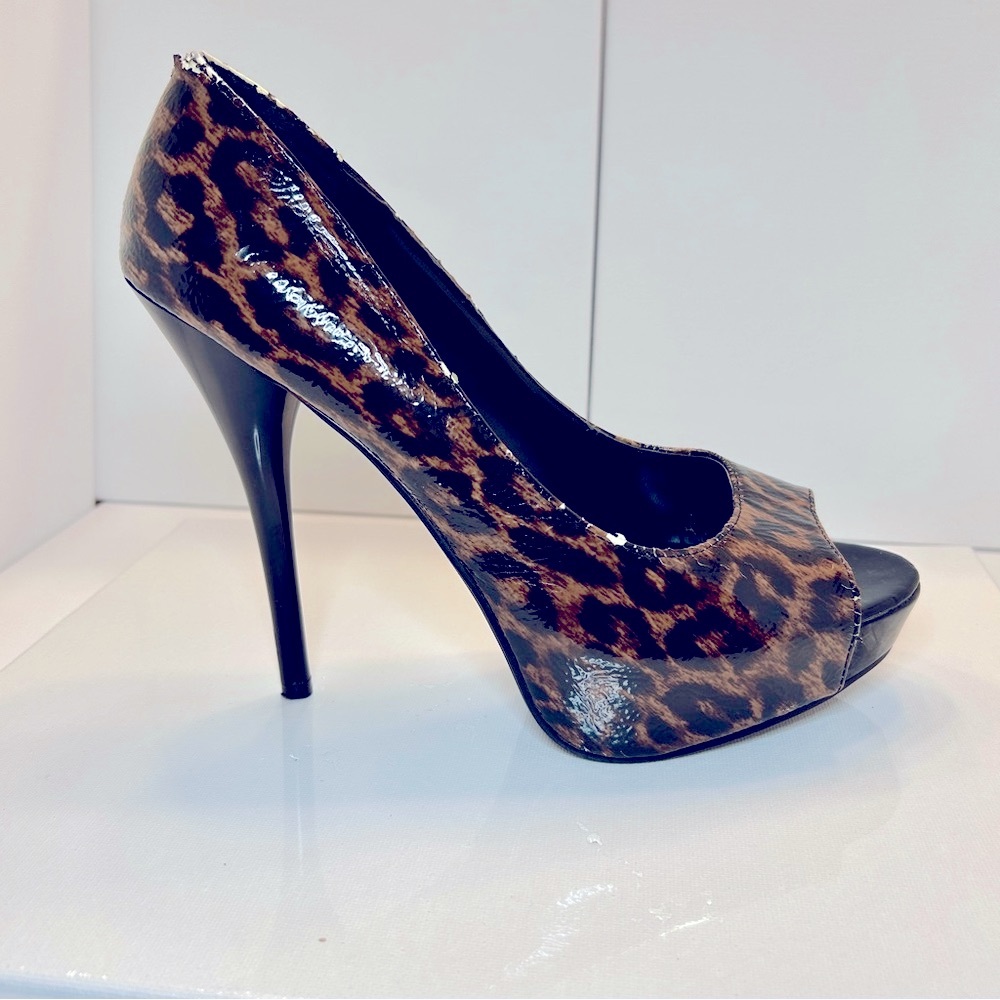 JustFab Brown and Black Leopard Print Heels